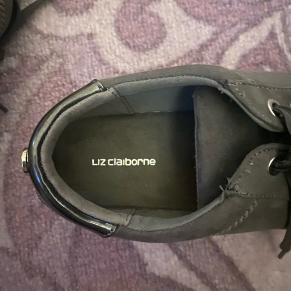Liz Claiborne Shoes - Picture 8 of 12